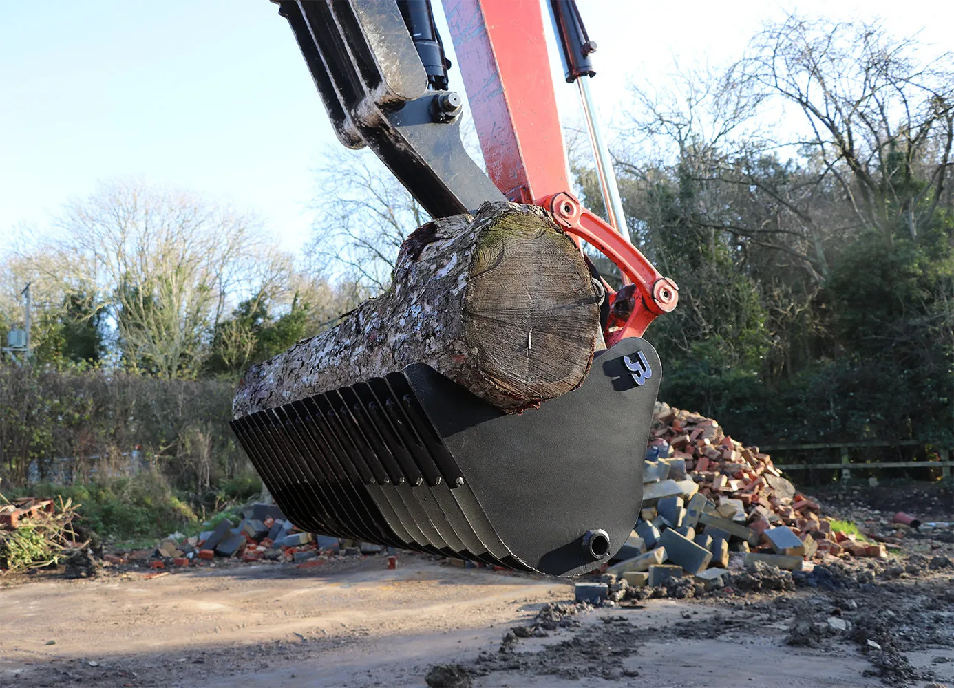 010 General Purpose Mini Digger Land Rake Bucket - 1-2 Tonne