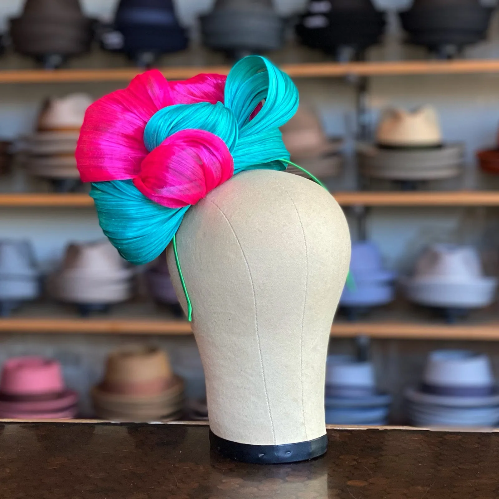 Fifi Fascinator