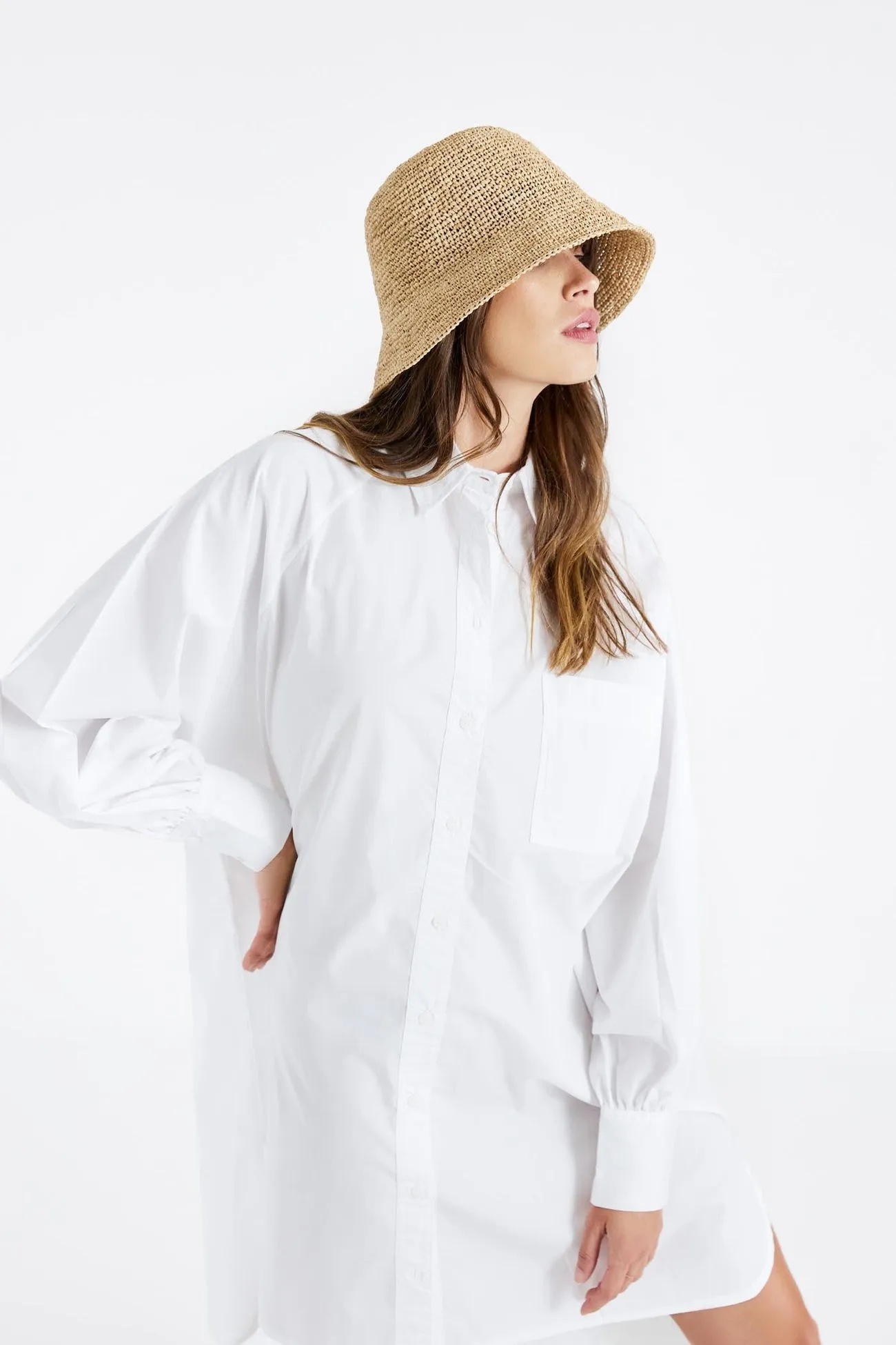 foldable raphia bucket hat in dark tea