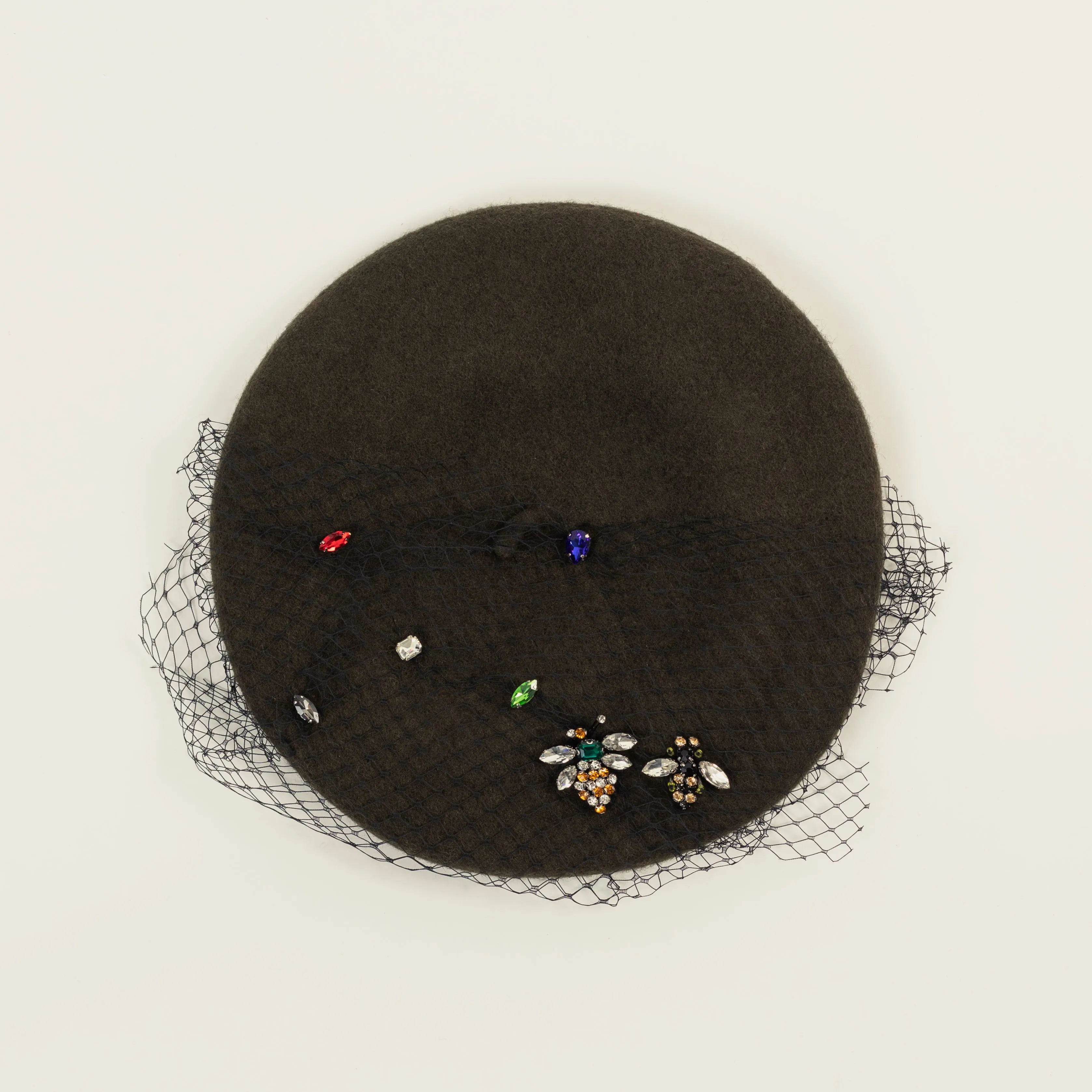 The Bee and the Wasp beret
